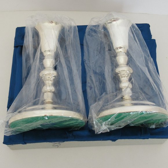 New and Vintage Pair of Candle Holder from Japan Tarnish Resistant Silver Tone - Picture 2 of 4